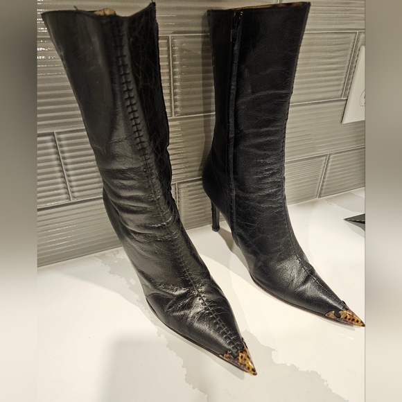 Roberto Cavalli Black Leather Heeled Boots - Picture 11 of 15